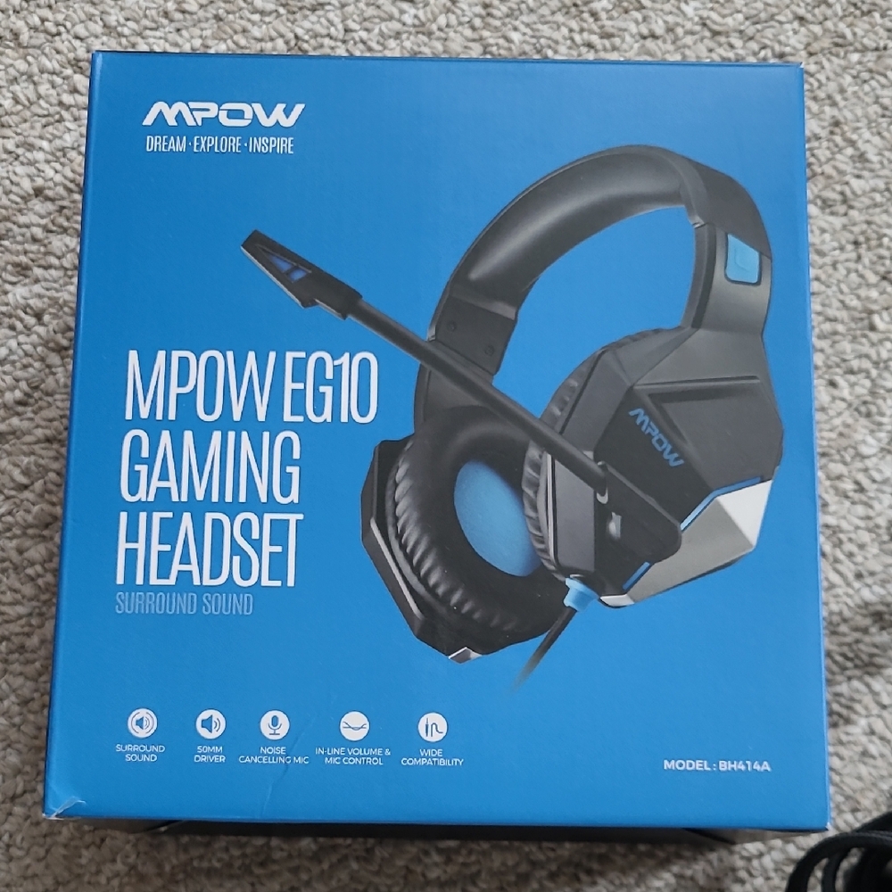Mpow EG10 Over-Ear Gaming Headset - Black and Blue